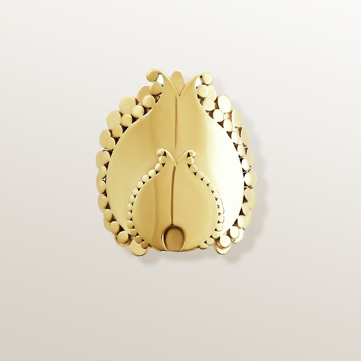 Anillo de Vermeil de oro amarillo de 18 quilates, en forma de tulipán elaborado combinando corte láser y acabado a mano.