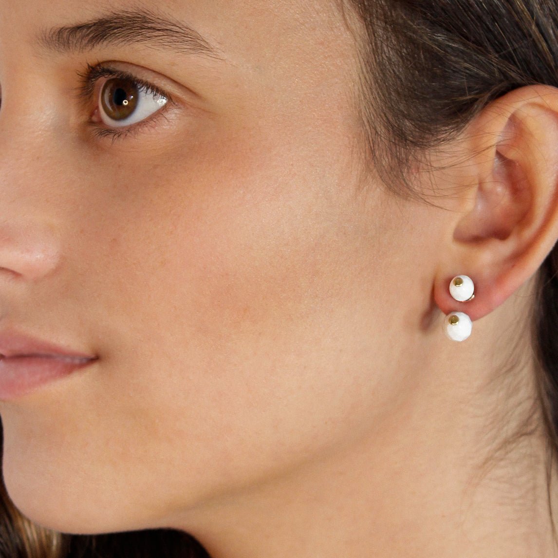 EAR JACKET CALABAZA - Ágata blanca 8mm - Victoria de la Calva