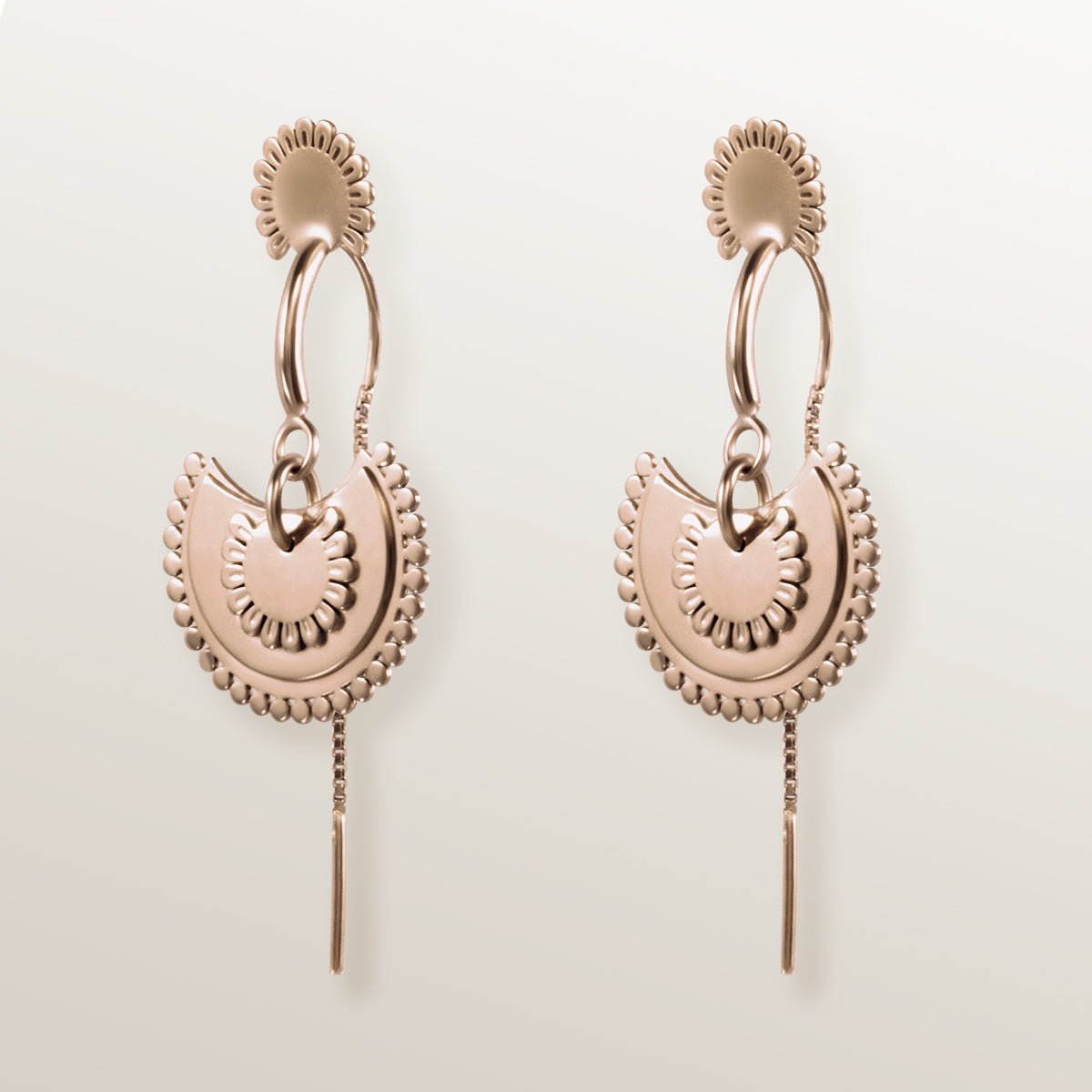 Pendientes con motivo en forma de flor semicircular y detalle de cadena, de Vermeil de Oro Vermeil rosa: Plata 925 milésimas recubierta con 3 micras de oro rosa de 18 quilates.