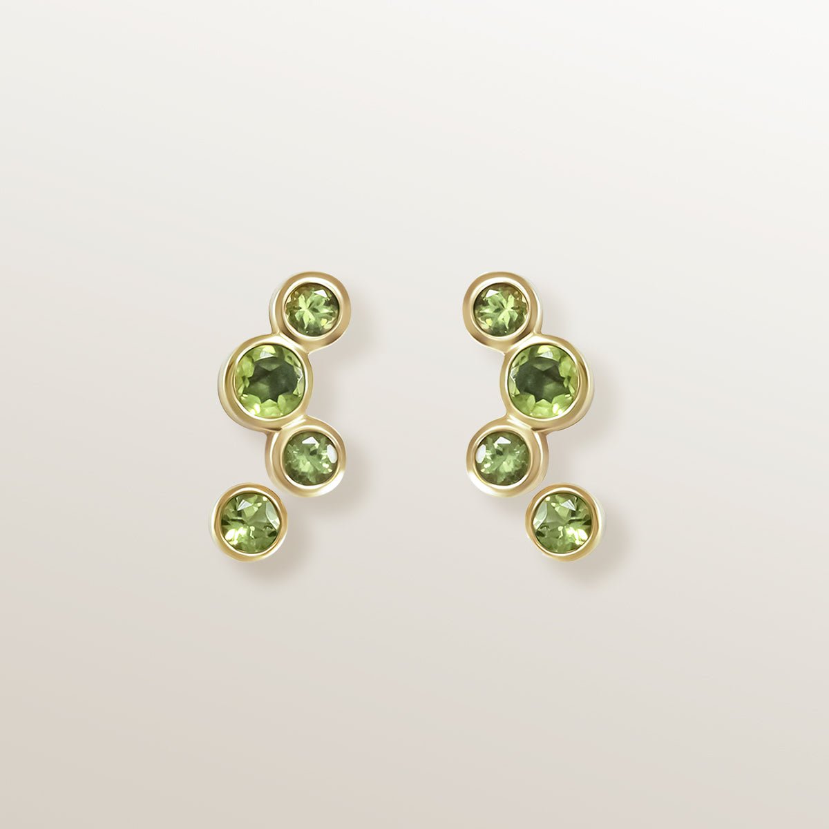 Pendientes de Oro Vermeil amarillo y 8 peridotos naturales.